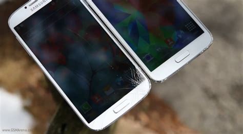 s5 drop test|Samsung Galaxy S5 slugs it out against its .